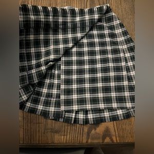 Plaid pleated skirt